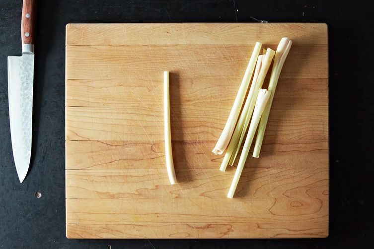2014-0221_how-to-prep-lemongrass-047
