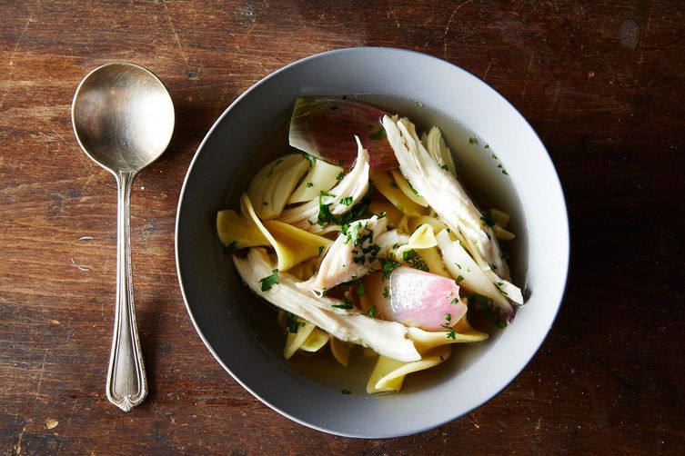 2014-0318_nicholas_chicken-soup-onions-garlic-010