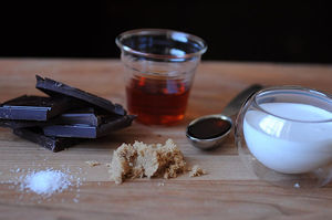 Coconut_cajeta_chocolate_fondue