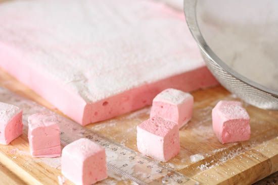 Raspberry_lemonade_marshmallows