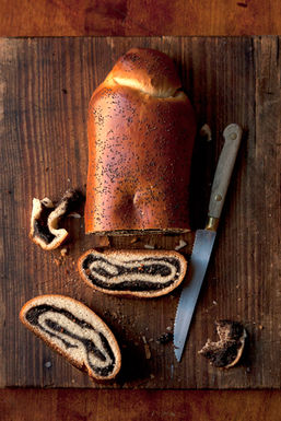 7-poppy_seed_strudel_400
