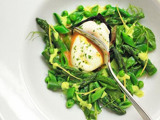 20120415-spring-salad-egg-17