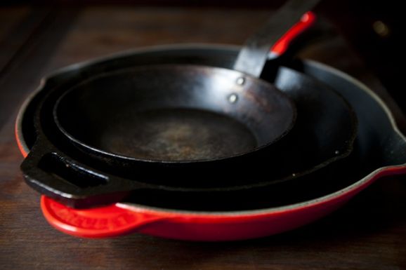 Stacked_cast_iron