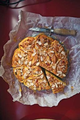 7-saffron_cake_400