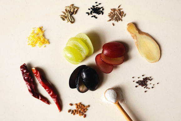 Grapechutney-ingredients