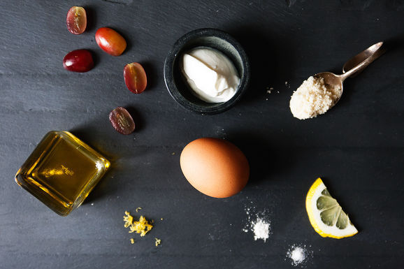 Grapecake-ingredients