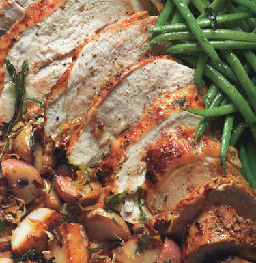 Turkey-breast-thanksgiving-dinner-646