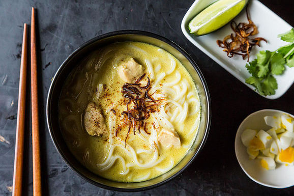 Burmese_noodle_bowl