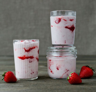 Bakeless-strawberry-rhubarb-fool-durand