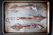 How to Clean Squid