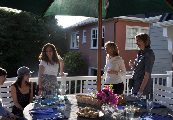 Potluck_042410_allison_linzarella_yael_chez_suzanne_and_cafetrix