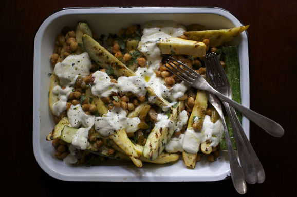 Grilled_zucchini_and_chickpeas_f52