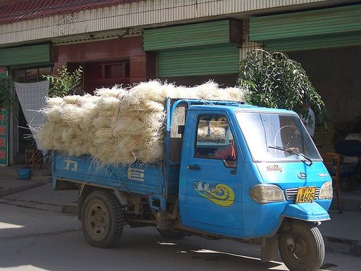 Linxia-noodles-truck-5960