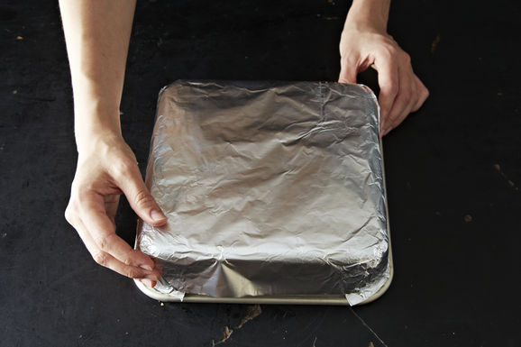 2013-0809_lining-brownie-pan-010