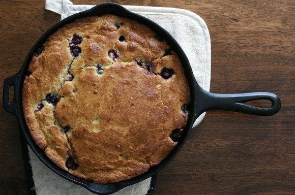 Cast_iron_skillet_fl_604