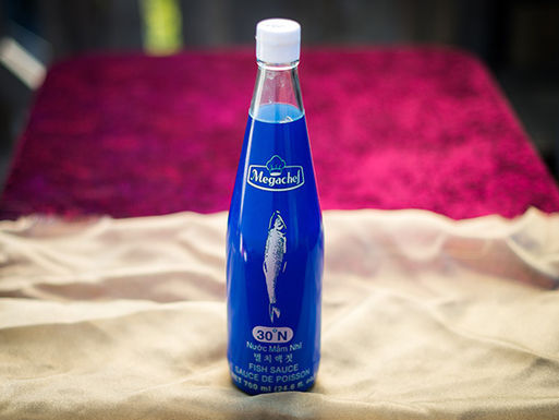 20130905-pantryconfidential-fishsauce
