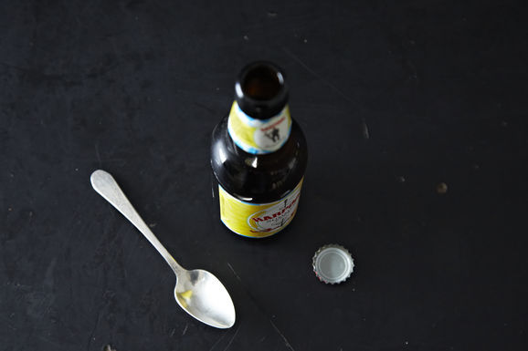 2013-0809_opening-beer-070