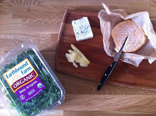 Cheese_snack_salad