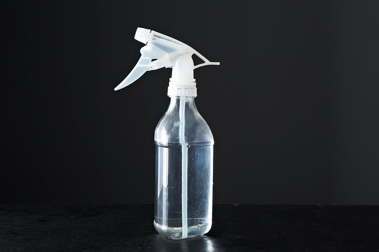 2013-0816_household-cleaners-003