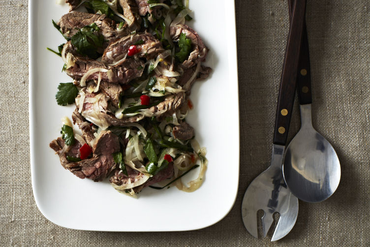 2013-1015-jenny-spicy-thai-steak-salad-006