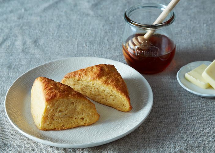 2013-1029_wc_sweet-potato-biscuit-pillows-012