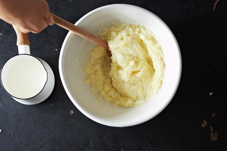 2013-1011_mashed-potatoes-strategies-181
