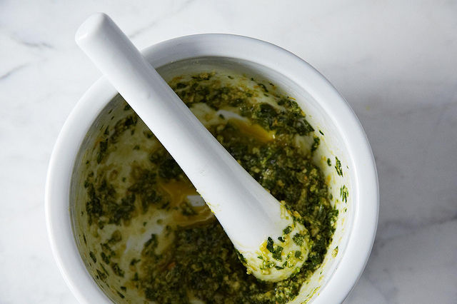 Anchovypesto