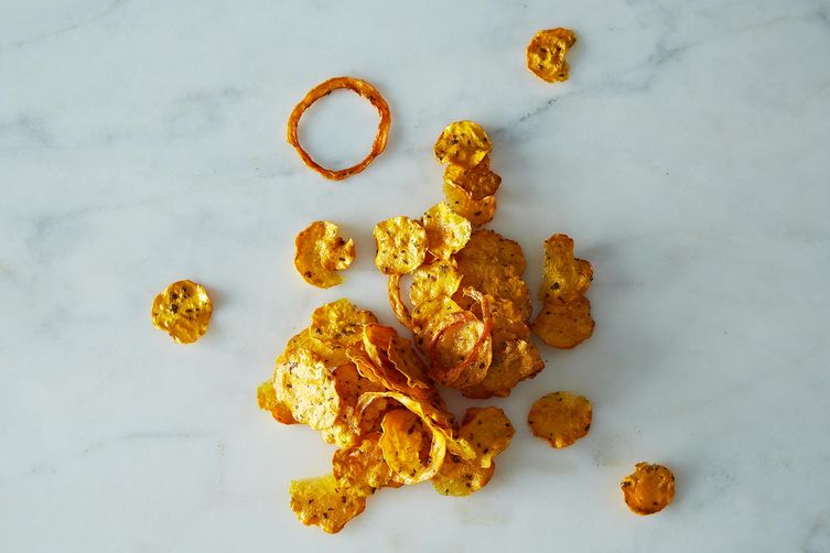 2013-1119_clara_butternut-squash-chips-002