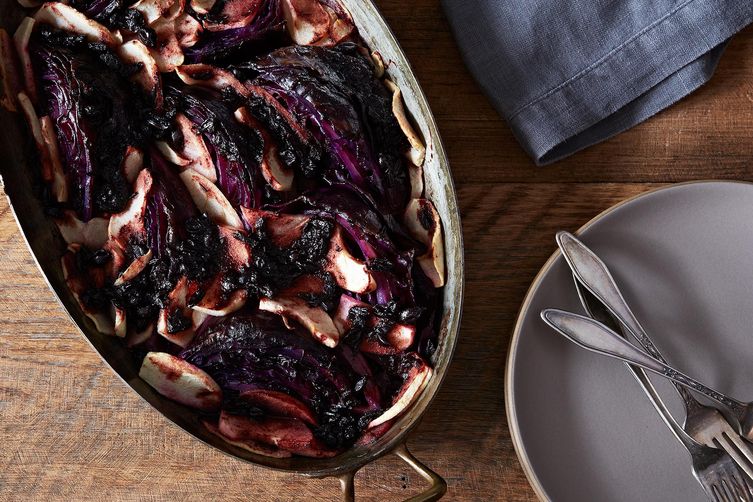2013-1126_nicholas_wintery-braised-red-cabbage-017