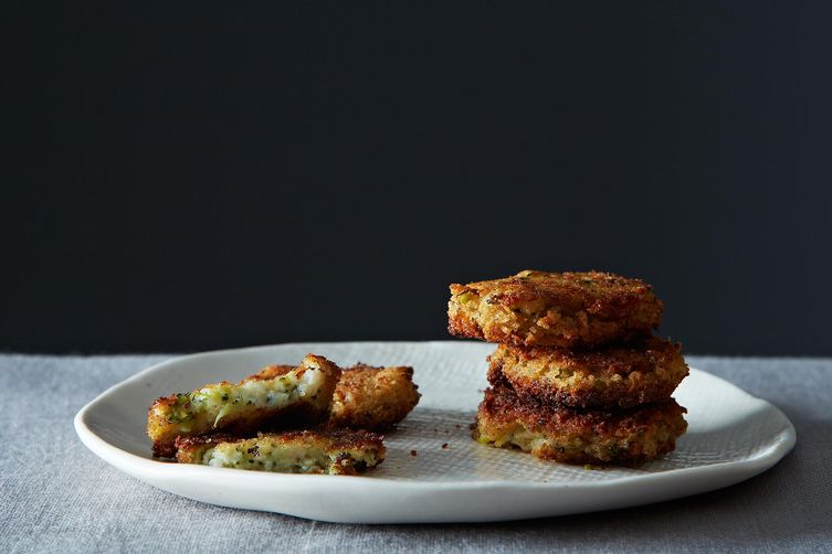 2013-1119_clara_potato-cakes-014