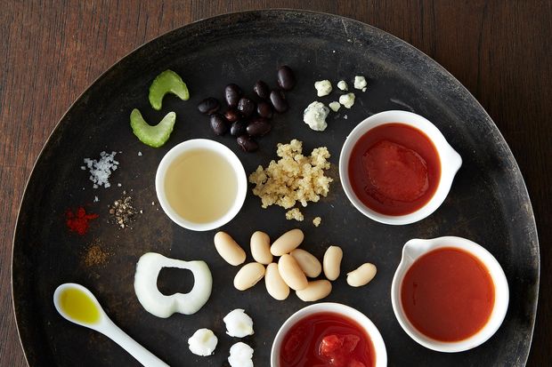 Buffalo-Style Quinoa Chili