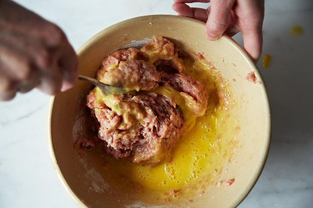 Shanghainese Lion's Head Meatballs