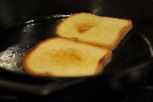 Grilled Pepper Cheese Sandwiches