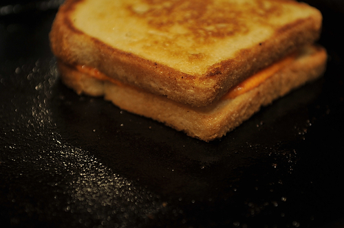 Grilled Pepper Cheese Sandwiches