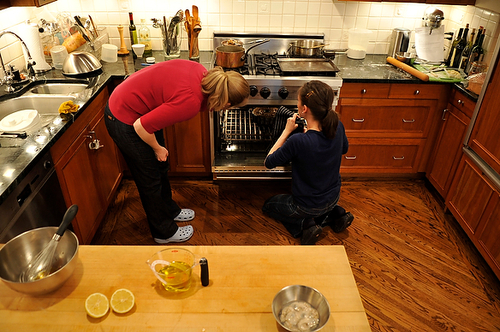 Fried Oysters with Saffron Aioli