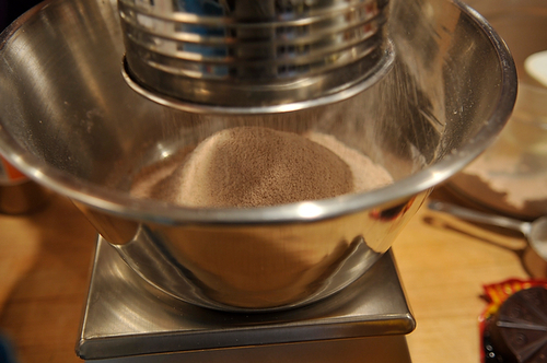 Oaxacan Cinnamon Chocolate Macaroons