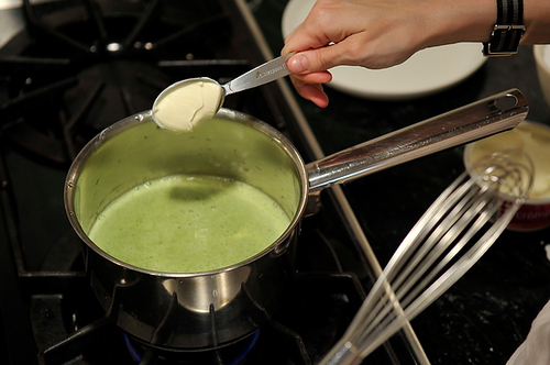 Seared Scallops with Spring Onion and Tarragon Cream