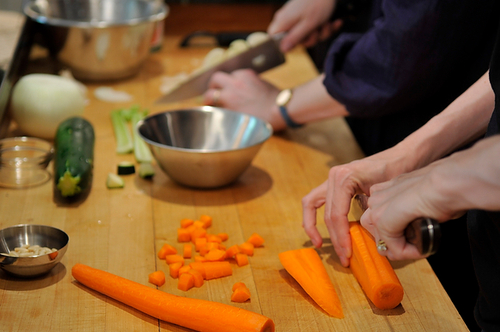 Smoky Minestrone with Tortellini and Parsley or Basil Pesto