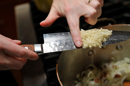 Smoky Minestrone with Tortellini and Parsley or Basil Pesto