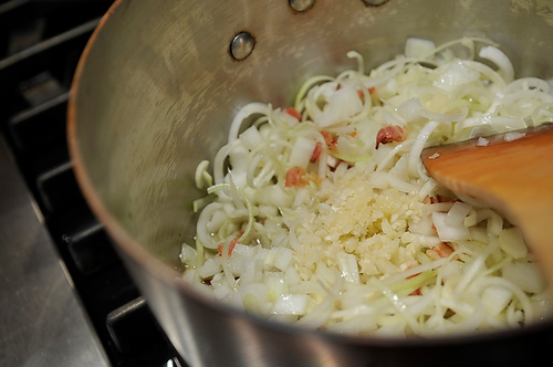 Smoky Minestrone with Tortellini and Parsley or Basil Pesto