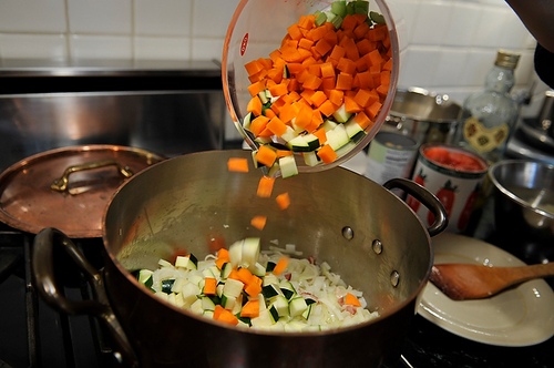 Smoky Minestrone with Tortellini and Parsley or Basil Pesto