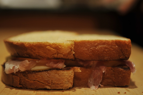 Brie and Prosciutto Melt