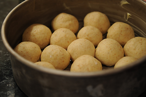 Sour Cream Dinner Rolls