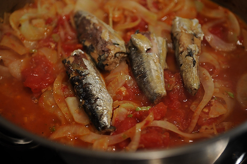 Linguine with Sardines, Fennel & Tomato