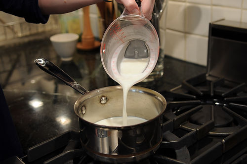 Pommes Dauphinoise (Potatoes au Gratin)