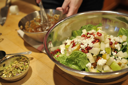 Arugula, Pear and Goat Cheese Salad with Pomegranate Vinaigrette