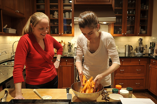 Southwestern Spiced Sweet Potato Fries with Chili-Cilantro Sour Cream