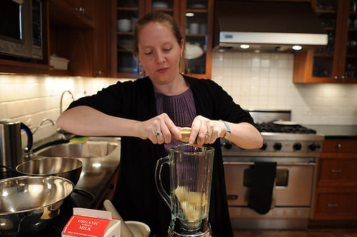 Banana Cardamom Milkshake