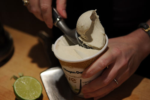 Banana Cardamom Milkshake