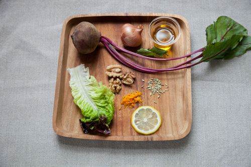 Red Leaf Salad with Roasted Beets, Oranges and Walnuts